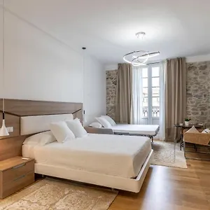  Habitación en casa particular Plaza Nueva 8